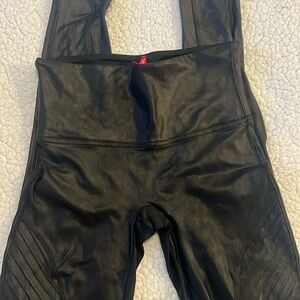 SPANX Leggings